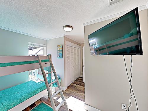New Listing! Coastal Remodel ? Near Bay Home