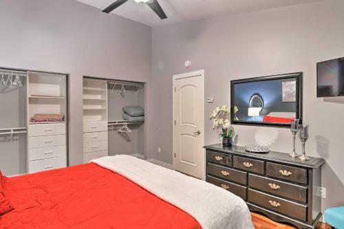 Anchorage House With Private Deck, 8 Mi To Downtown!