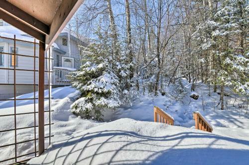 Anchorage Escape With Fireplace 11 Mi To Dtwn!