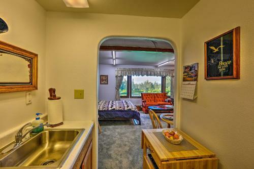 Apartamento Lizzies Nest Fairbanks Studio With Cozy Fireplace!
