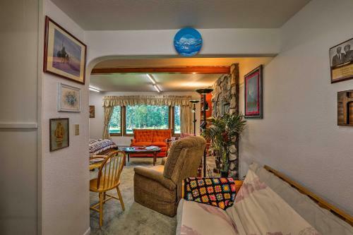 Apartamento Lizzies Nest Fairbanks Studio With Cozy Fireplace!