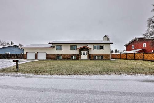 Fairbanks Alaskan Abode, 1 Mi To Pioneer Park