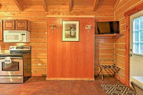 Quaint Seward Studio Cabin On Scenic Salmon Creek!