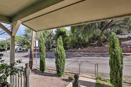 Bisbee House With Private Yard, Parking, Grill!