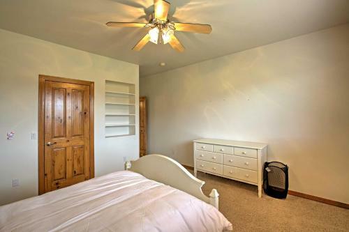 Flagstaff Home With Mtn Views, 5 Mins To Snowbowl!