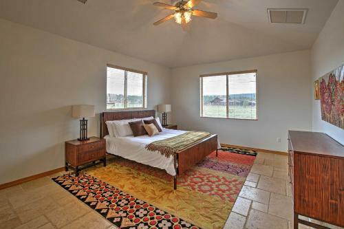 Flagstaff Home With Mtn Views, 5 Mins To Snowbowl!
