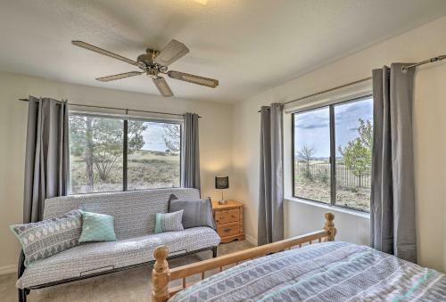 Elgin Home With Mountain Views About 3 Miles To Wineries!