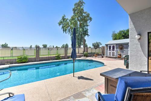 Glendale Home With Pool - Walk To Nfl And Nhl Games!