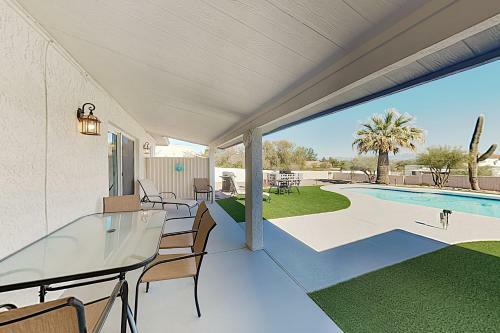 New Listing! Luxe Getaway With Pool & Mountain Views Home