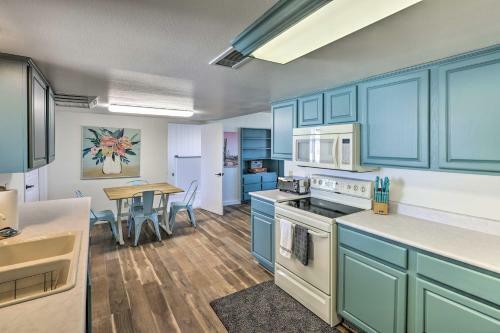 Pet-friendly Home With Lake Havasu And Mtn Views
