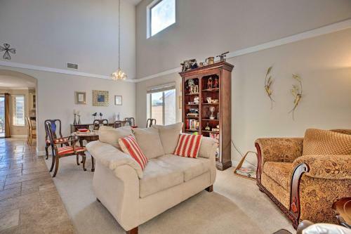 San Tan Valley Home With Patio On Golf Course!
