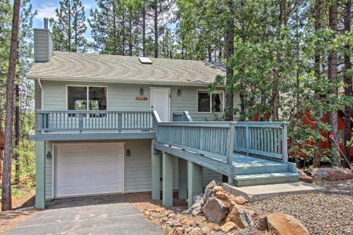 Munds Park Home With 3 Decks - Great Wooded Location