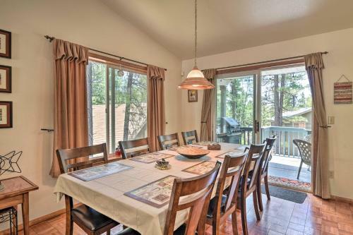 Munds Park Home With 3 Decks - Great Wooded Location