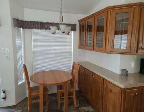Mesa Spirit Park Model Premium 5 - Entire Home 55 Plus Community