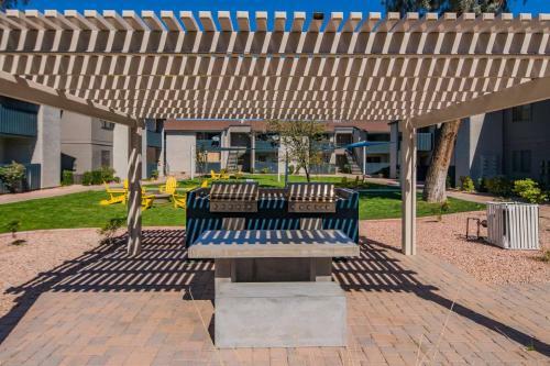 Apartamento 1br Apt In North Phoenix With Pool By Wanderjaunt