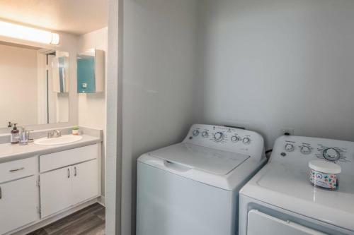 Apartamento 1br Apt In North Phoenix With Pool By Wanderjaunt