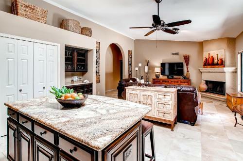 Scottsdale Home With Fireplace And Private Heated Pool!