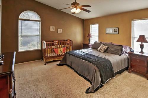 Peoria Family Home With Grill, 5mi To Spring Training