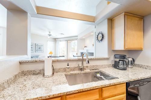 Vistoso Condo #218c