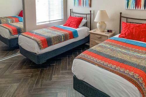Vistoso Condo #218c