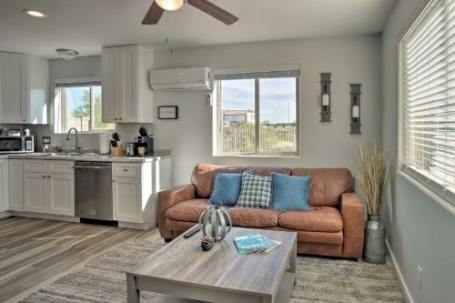 Apartamento Peaceful Phoenix Bungalow With Grill And Pool Access!