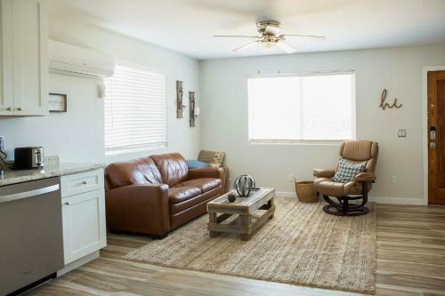 Apartamento Peaceful Phoenix Bungalow With Grill And Pool Access!