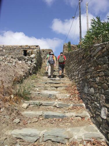 Crossroads Inn Traditional Lodging