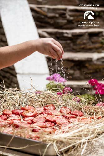 Crossroads Inn Traditional Lodging