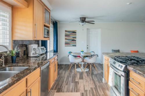 Spacious 3br | Pool And Ping Pong By Wanderjaunt