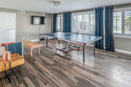 Spacious 3br | Pool And Ping Pong By Wanderjaunt