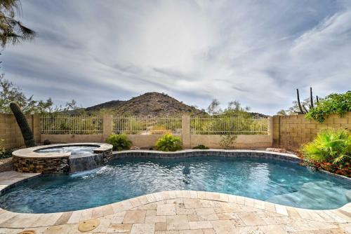 Home With Pool, Putting Green And South Mtn Park Views!