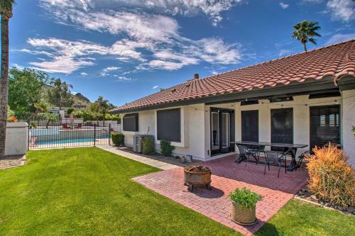 Trendy Phoenix Home With Pool - Walk To Lookout Mtn!