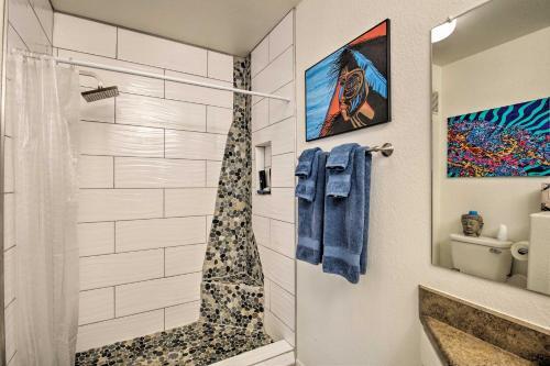 Apartamento Chic Condo With Pool About 3 Mi To Downtown Phoenix!