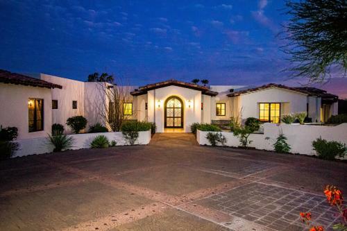 Scottsdale - 6303 N 33rd St