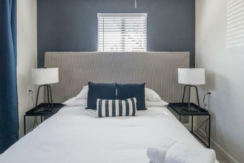 Wanderjaunt - Margo - 1br Home - Central Phoenix