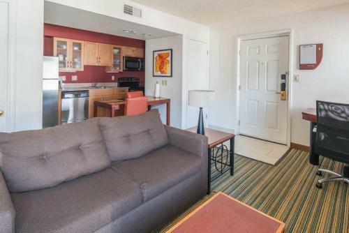 Wanderjaunt - North Phoenix Apartments