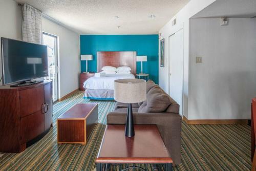 Wanderjaunt - North Phoenix Apartments