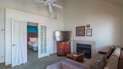 Wanderjaunt - North Phoenix Apartments