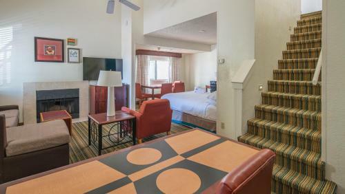 Wanderjaunt - North Phoenix Apartments