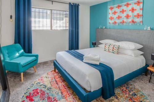 Sleek 2br Townhome | Central Phx By Wanderjaunt