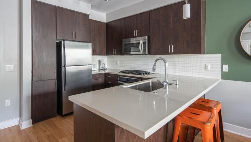 Luxury Biltmore Apartments By Wanderjaunt