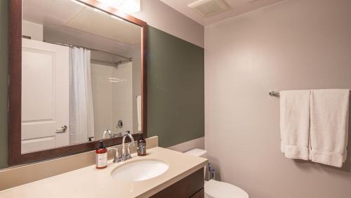 Luxury Biltmore Apartments By Wanderjaunt