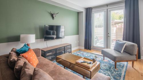 Luxury Biltmore Apartments By Wanderjaunt