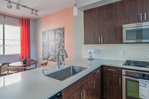 Luxury Biltmore Apartments By Wanderjaunt