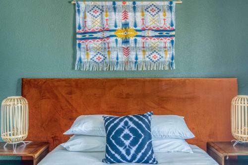 Stylish 3br Home In Phoenix By Wanderjaunt