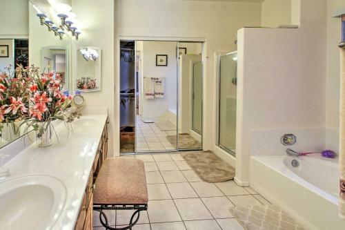 Pet-friendly Central Phoenix Home With Large Patio!