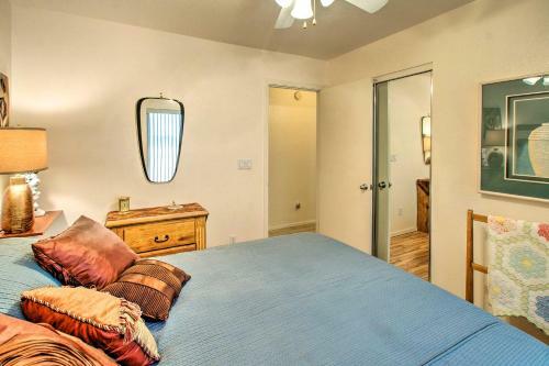 Pet-friendly Central Phoenix Home With Large Patio!