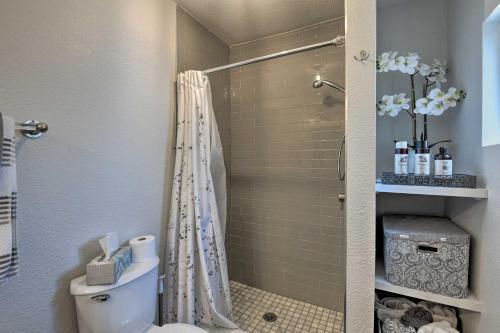 Cozy Cottage With Patio 2 Mi To Downtown Phoenix!