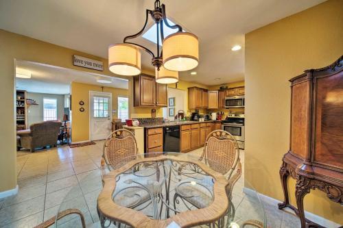 Phoenix Home With Pools Last Min Discounted Rates!