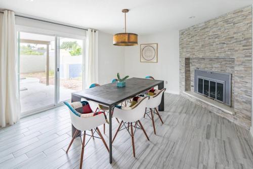 Wanderjaunt - Deputy - 4br - North Phoenix